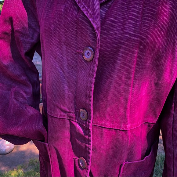 Jacket 🧥 - Picture 2 of 4